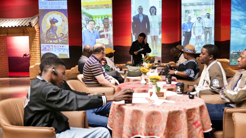 1761965160289251.jpg 1761965160289251.jpg